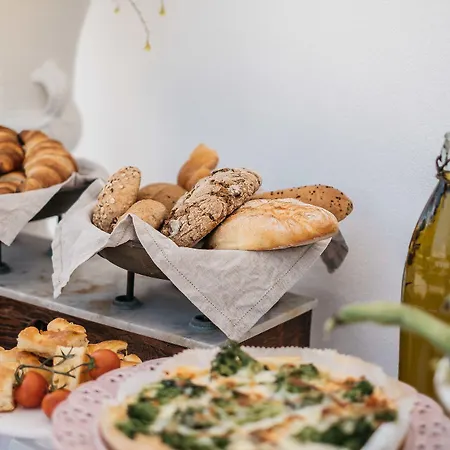 De Donatis Charming Bed and Breakfast Casarano